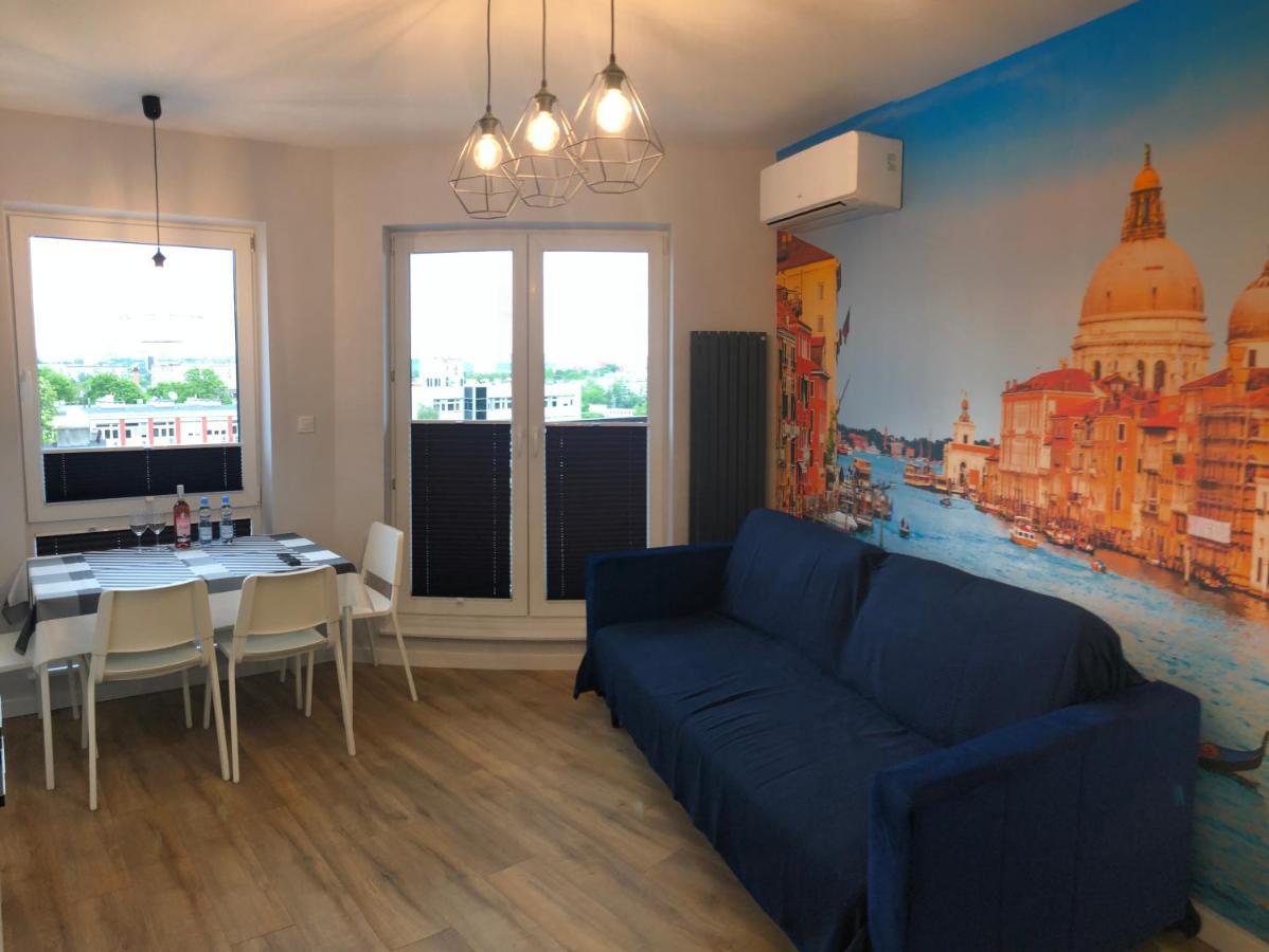 Klimatyzowany Apartament Wenecja Z Garazem Podziemnym Кельце Екстер'єр фото