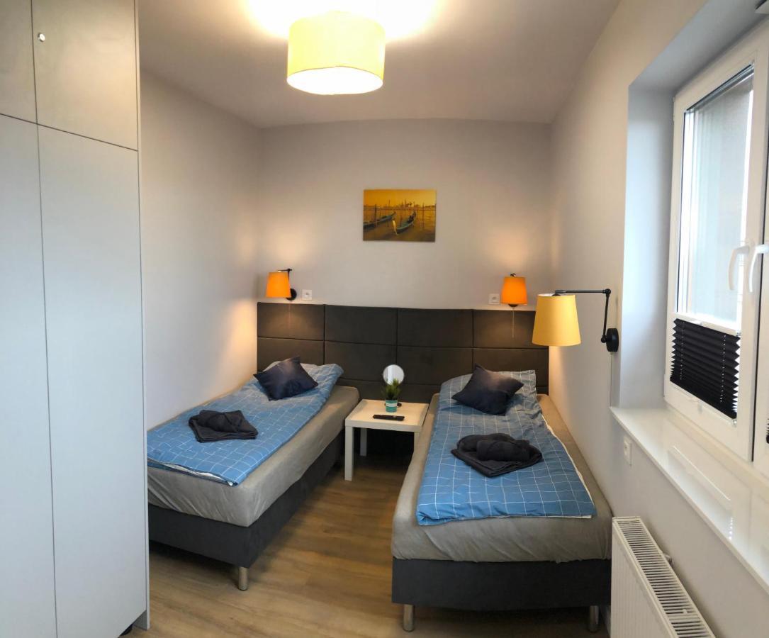 Klimatyzowany Apartament Wenecja Z Garazem Podziemnym Кельце Екстер'єр фото