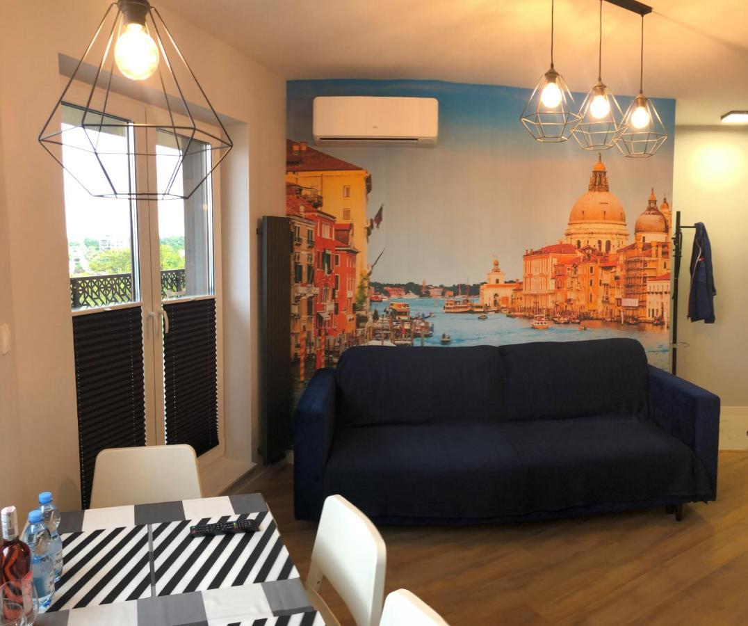 Klimatyzowany Apartament Wenecja Z Garazem Podziemnym Кельце Екстер'єр фото